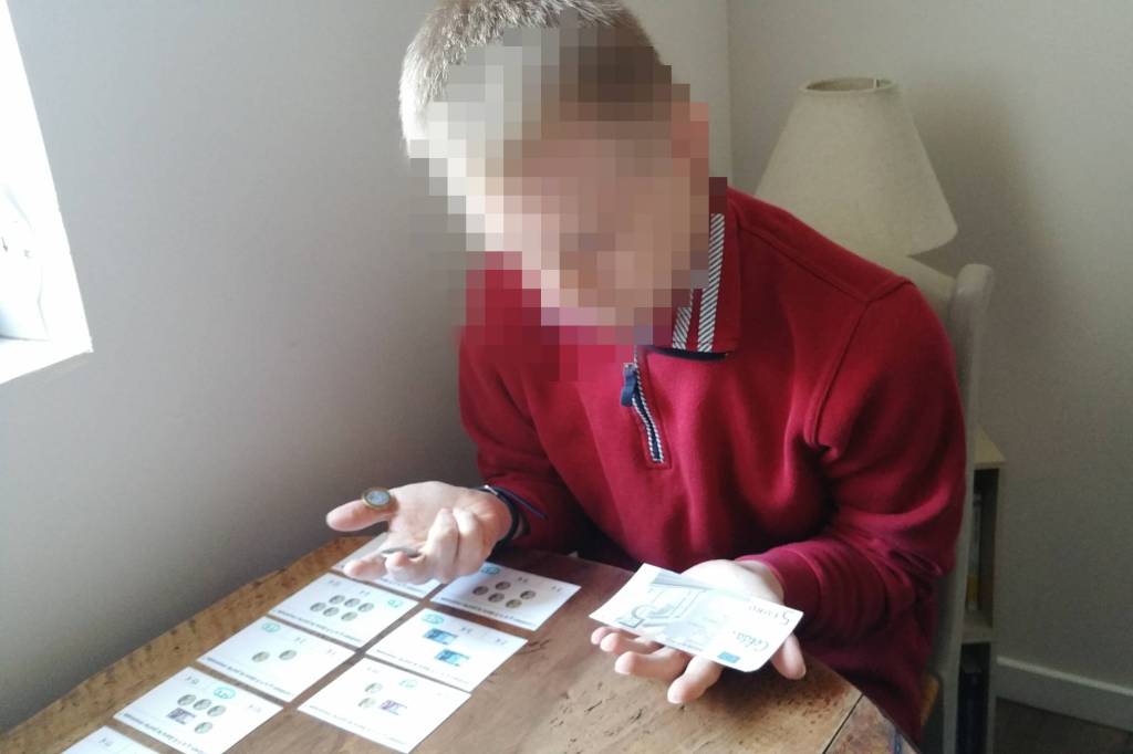 Leçon d'apprentissage à l'autonomie - Photo tous droits réservés.